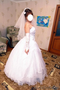 Продам очень красивое свадебное платье - Изображение #3, Объявление #248751