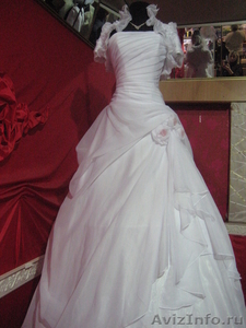 эксклюзивные свадебные и выпускные платья на заказ за 4 дня - Изображение #1, Объявление #202388