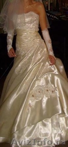 Продаю элегантное свадебное платье из атласа  - Изображение #4, Объявление #372967