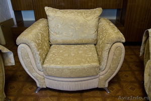 Продам мягкий уголок из четырех предметов: диван-тройка, диван-двойка, кресло и  - Изображение #3, Объявление #986358